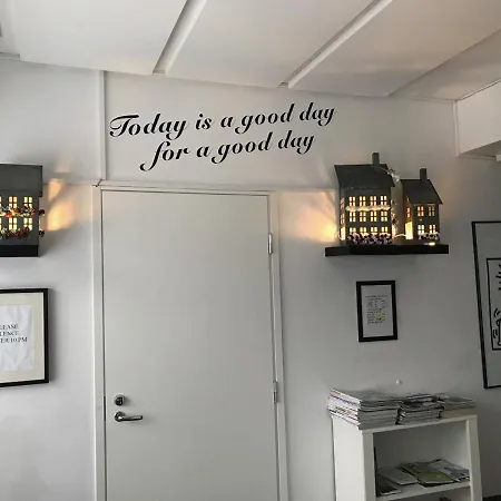 ホステル Tapulitalo