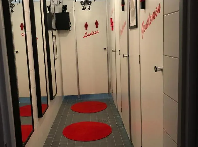 Tapulitalo بيت شباب *